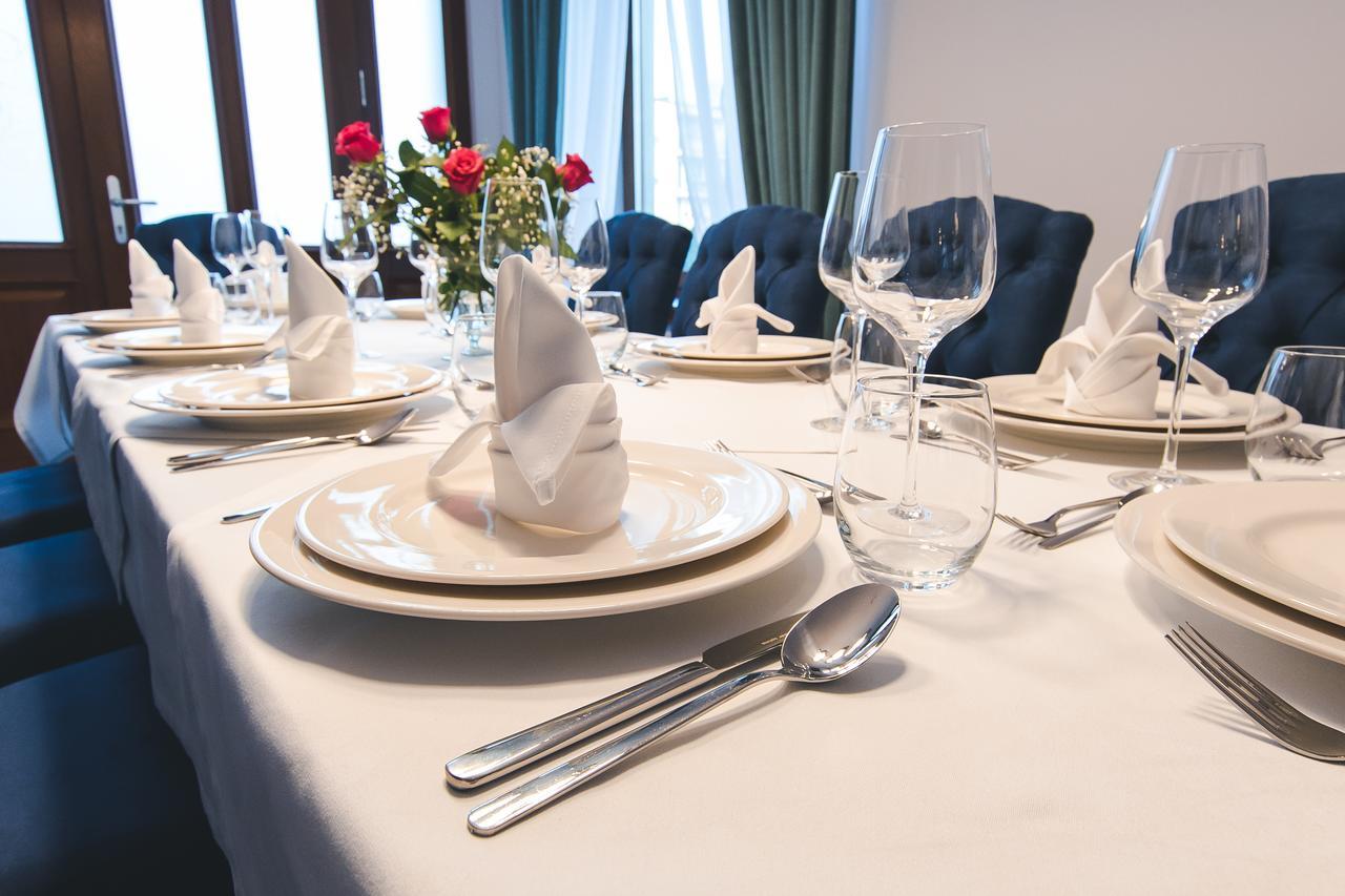 Novopolska - Hotel I Restauracja Koscian Luaran gambar