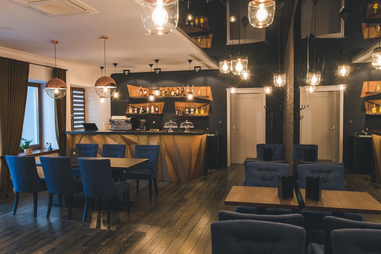 Novopolska - Hotel I Restauracja Koscian Luaran gambar