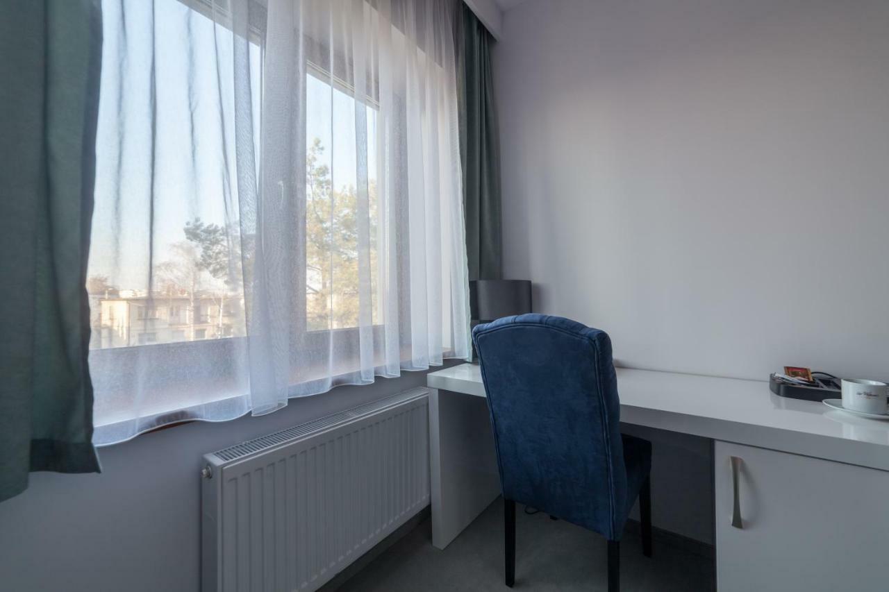 Novopolska - Hotel I Restauracja Koscian Luaran gambar