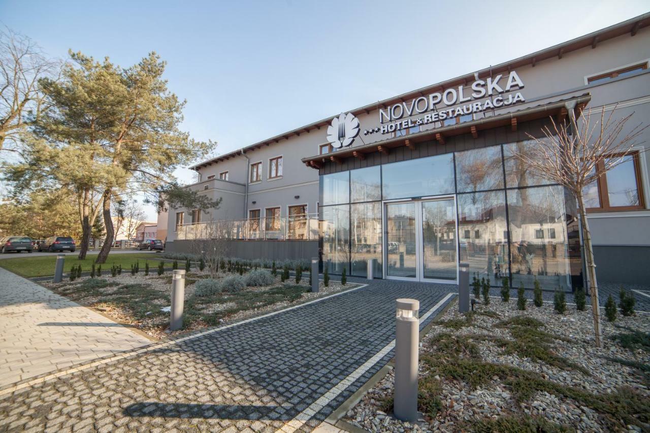 Novopolska - Hotel I Restauracja Koscian Luaran gambar